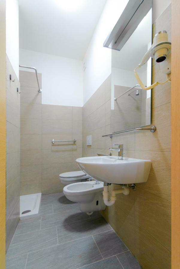 Casa Livio - Rooms&studios Como Exterior foto
